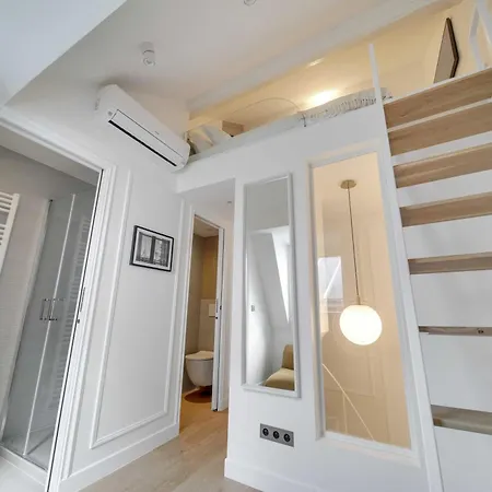 Amazing Historical Parisien Town House Next To Louvre Area Appartamento Parigi