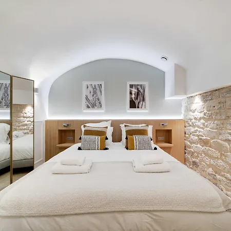 Appartamento Amazing Historical Parisien Town House Next To Louvre Area *
