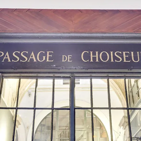 Amazing Historical Parisien Town House Next To Louvre Area